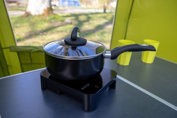 Vango Sizzle Induction Hob - Image 3