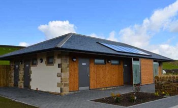 Herding Hill Farm Touring, Camping and Glamping Site in Haltwhistle shower block